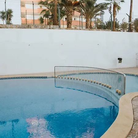 Nina شقة