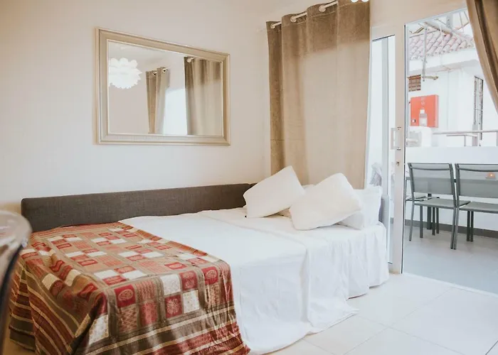 Nina Playa de las Américas